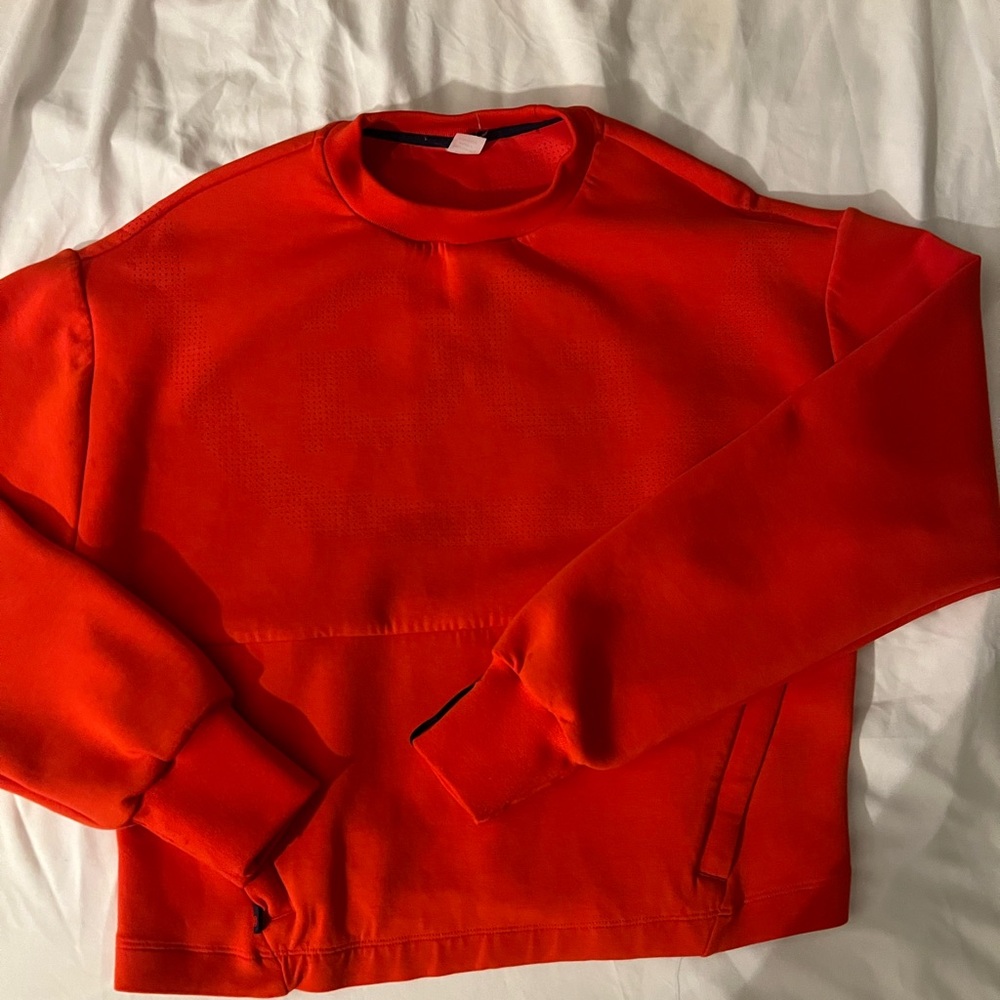 G/FORE Red Crewneck Jacket with Vibrant Warmth